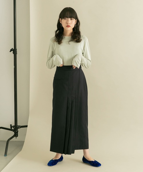 KBF(ケイビーエフ)の「ピンタックロングスリーブTEE(Tシャツ/カットソー・レディース・ミント/アイボリー/ブラック・ONE)」の7枚目の写真