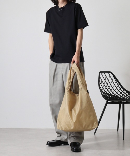 TRUSS(トラス)の「TRUSS リップショルダー マルシェバッグ(ショルダーバッグ・メンズ・ベージュ/ホワイト/グレー/オレンジ/アーミー/ブラック・F)」の22枚目の写真