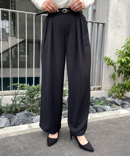 【新品未使用】jena　ジェナ　ワイドタックパンツ　スラックス　ブラック　F　F 新品未使用】jena ジェナ ワイドタックパンツ スラックス