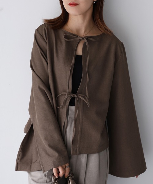 Riberry（リベリー）の「前後2WAYキーネックトップス（シャツ/ブラウス・レディース・ブラウン/グレイッシュベージュ/ブラック・FREE）」の15枚目の写真