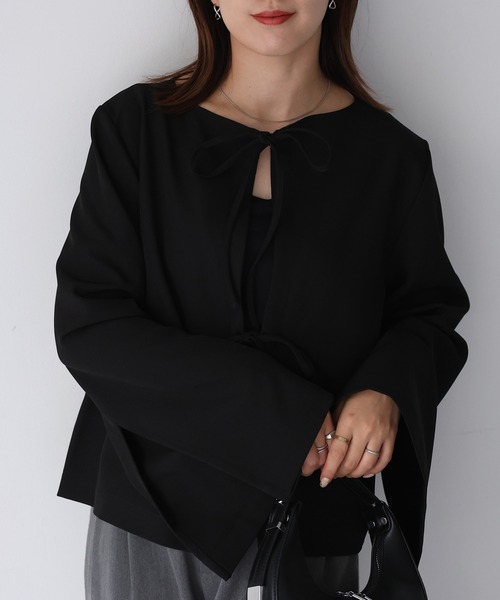 Riberry（リベリー）の「前後2WAYキーネックトップス（シャツ/ブラウス・レディース・ブラウン/グレイッシュベージュ/ブラック・FREE）」の10枚目の写真