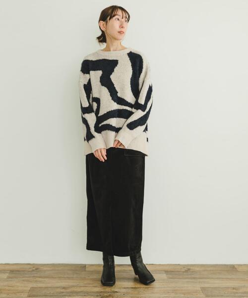 ITEMS URBANRESEARCH（アイテムズ アーバンリサーチ）の「モールフェザージャガードニット（ニット/セーター・レディース・チャコールグレー/アイボリー/ブラウン・FREE）」の6枚目の写真