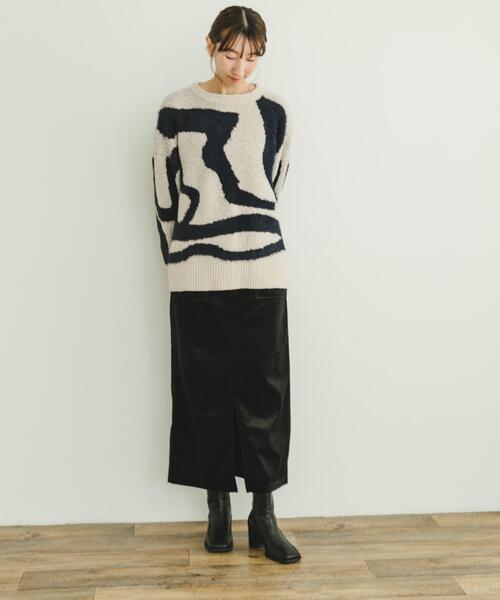 ITEMS URBANRESEARCH（アイテムズ アーバンリサーチ）の「モールフェザージャガードニット（ニット/セーター・レディース・チャコールグレー/アイボリー/ブラウン・FREE）」の7枚目の写真