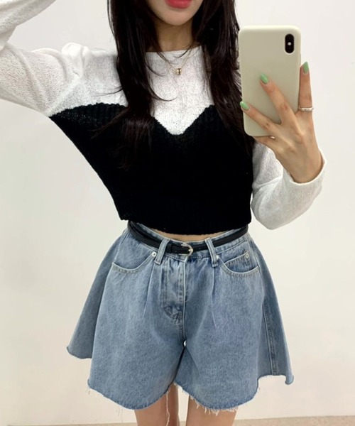 LYEON(リヨン)の「切りっぱなしフレアデニムショートパンツ/デニムスカパン(デニムパンツ・レディース・ブルー/ブラック・MEDIUM/SMALL)」の9枚目の写真