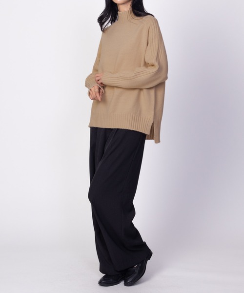 NAVY(ネイビー)の「nAvy 洗えるニット もっちりもちもち ハイネックプルオーバー(ニット/セーター・レディース・オレンジ/ベージュ/グリーン/ブラック・M/L)」の13枚目の写真