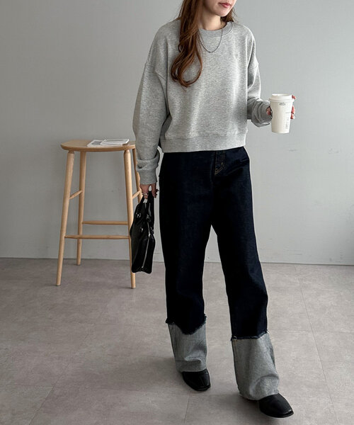 DISCOAT(ディスコート)の「【新色追加/WEB限定】袖ロゴ刺繍ショートスウェット(Tシャツ/カットソー・レディース・チャコールグレー/グレー/ライトベージュ/グレー系その他/ピンクベージュ/グレー系その他2/ブラウン・MEDIUM)」の17枚目の写真