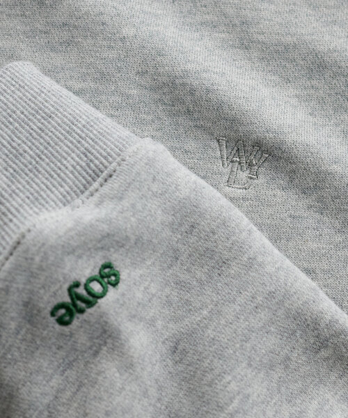 DISCOAT(ディスコート)の「【新色追加/WEB限定】袖ロゴ刺繍ショートスウェット(Tシャツ/カットソー・レディース・チャコールグレー/グレー/ライトベージュ/グレー系その他/ピンクベージュ/グレー系その他2/ブラウン・MEDIUM)」の22枚目の写真