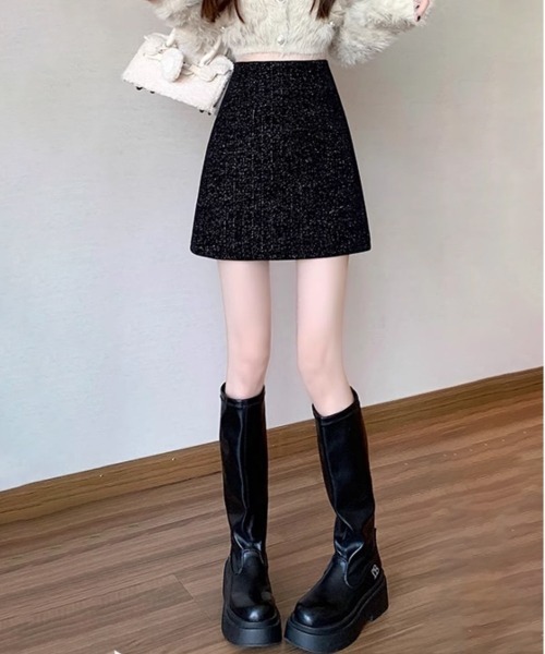 gossip!ロサンゼルス(ゴシップロサンゼルス)の「Y2K インナーパンツ付ラップ風ミニスカート(スカート・レディース・ブラック・S/M)」の3枚目の写真