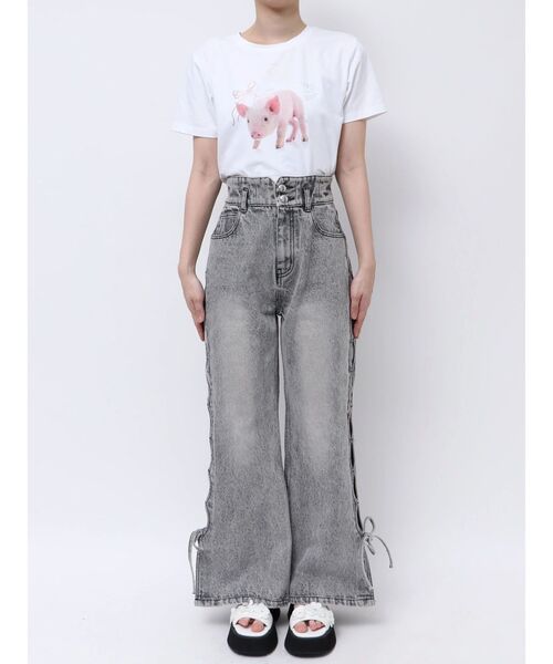 CALNAMUR（カルナムール）の「SIDE CUTTING RIBBON DENIM PT/サイドカッティングリボンデニムパンツ（デニムパンツ・レディース・ブラック/ライトブルー・SMALL/MEDIUM）」の6枚目の写真