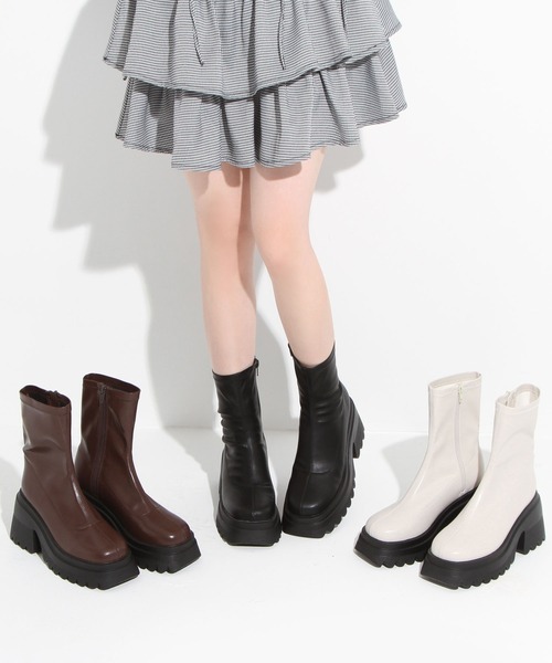 DearMyLoveRose(ディアマイラブローズ)の「厚底ストレッチフィットショートブーツ 【大きいサイズ有】(ブーツ・レディース・ブラック/ブラウン/オフホワイト・22.5cm/23cm/23.5cm/24cm/24.5cm/25cm)」の17枚目の写真