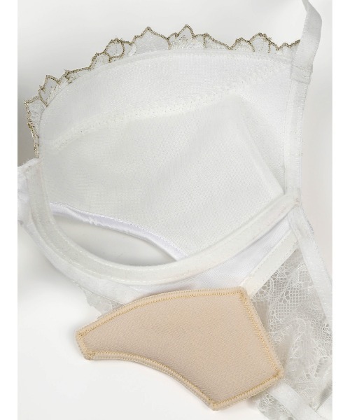 セレーナ グラマーアップブラ（ブラジャー）｜RAVIJOUR（ラヴィジュール）