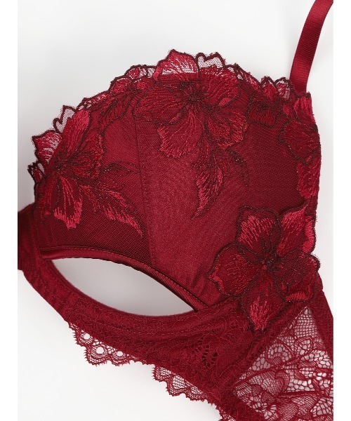 セレーナ グラマーアップブラ（ブラジャー）｜RAVIJOUR（ラヴィジュール）