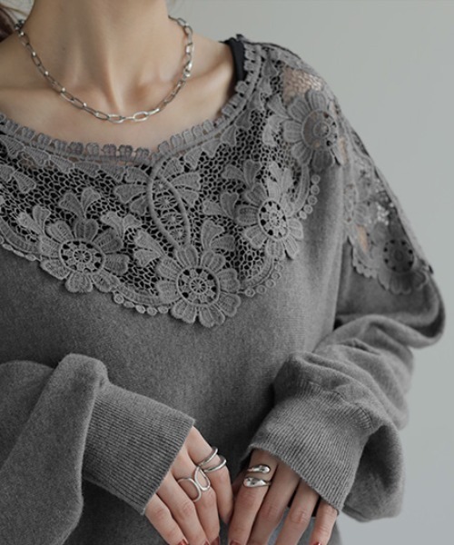 HUG.U(ハグユー)の「デコルテ刺繍ニット(ニット/セーター・レディース・ブラック/ホワイト/グレー/オレンジ・FREE)」の5枚目の写真