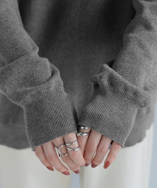 HUG.U(ハグユー)の「デコルテ刺繍ニット(ニット/セーター・レディース・ブラック/ホワイト/グレー/オレンジ・FREE)」の13枚目の写真