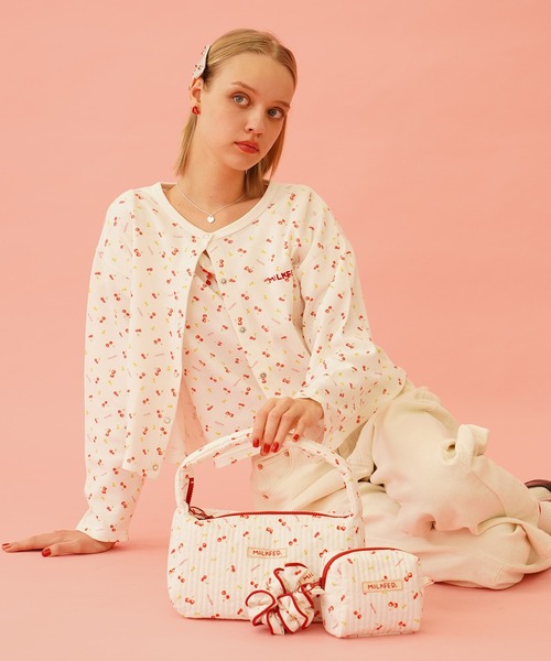 MILKFED.（ミルクフェド）の「CHERRY PATTERN POUCH（ポーチ・レディース・オフホワイト/グレー・ONE SIZE）」の12枚目の写真