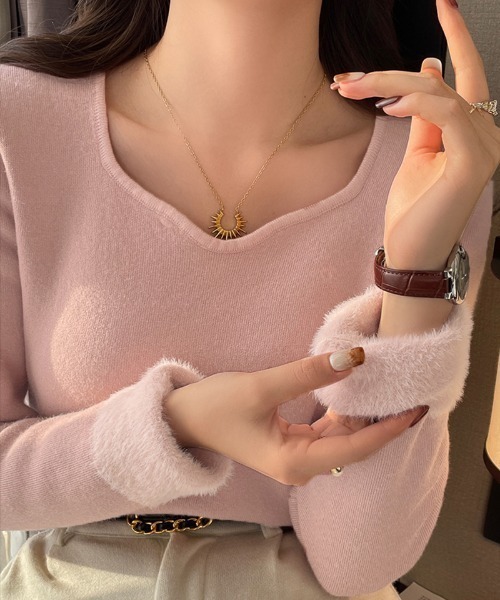 COCOMOMO(ココモモ)の「裏起毛 ふわもち 裏シャギー ニット(ニット/セーター・レディース・アイボリー/ブラック/ライトブルー/ライトブラウン/ライトグレー/ブラウン/ピンク/ダークブラウン・FREE)」の8枚目の写真