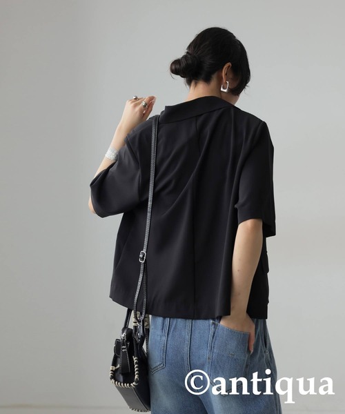 antiqua(アンティカ)の「ショートスリーブジャケット(テーラードジャケット・レディース・ベージュ/ブラック・P/R)」の6枚目の写真