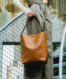 LA MARGE（ラマージ）の「【本革】 ワンハンドル バケツバッグ 大容量 A4サイズ収納可（トートバッグ）」