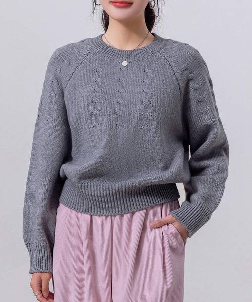 DAY CLOSET（デイ クローゼット）の「レディース 長袖まろやかケーブル編みハイゲージリブニットプルオーバー（ニット/セーター・レディース・ネイビー/キナリ/グレー/レッド/ホワイト・FREE）」の18枚目の写真