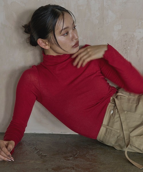 marjour(マージュール)の「SHEER TURTLE KNIT(ニット/セーター・レディース・ブラウン/レッド/オフホワイト・MEDIUM)」の8枚目の写真