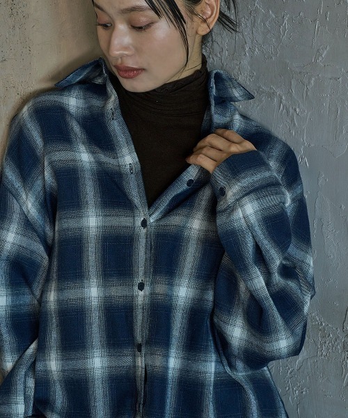 marjour(マージュール)の「SHEER TURTLE KNIT(ニット/セーター・レディース・ブラウン/レッド/オフホワイト・MEDIUM)」の16枚目の写真