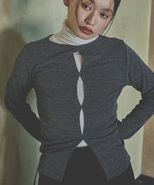 marjour(マージュール)の「SHEER TURTLE KNIT(ニット/セーター・レディース・ブラウン/レッド/オフホワイト・MEDIUM)」の22枚目の写真