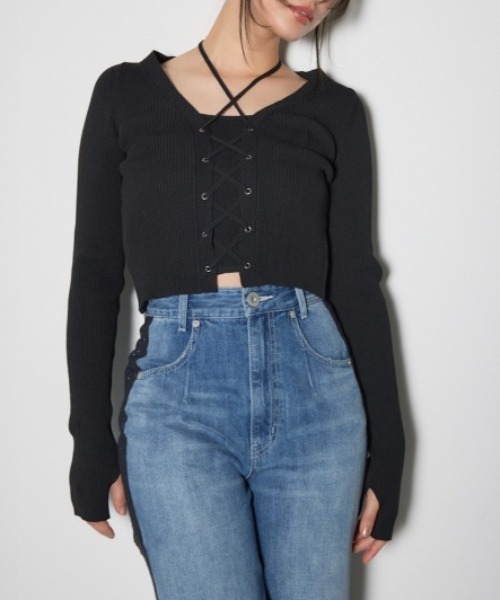 rienda（リエンダ）の「レースアップリブニットトップス（ニット/セーター・レディース・ブラック/ライトブルー/ホワイト/ベージュ・FREE）」の2枚目の写真