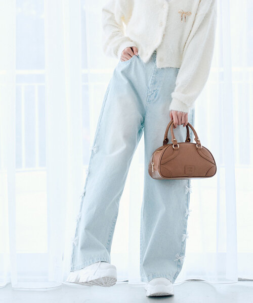 【新品•未使用】OLIVE des OLIVE切り替えリボンデニムパンツ OLIVE des OLIVE（オリーブデオリーブ）の「切り替えリボン
