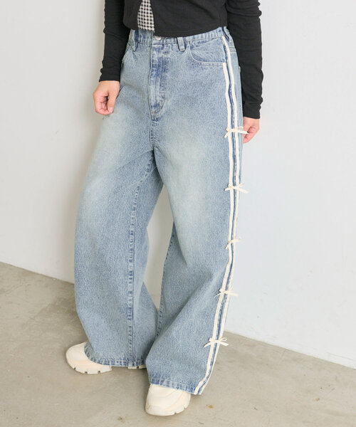 OLIVE des OLIVE(オリーブデオリーブ)の「サイドラインリボンデニムパンツ(その他パンツ・レディース・ピンク/ブルー/サックスブルー・SMALL/MEDIUM)」の22枚目の写真