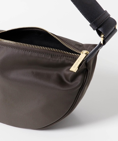 VIOLAd'ORO（ヴィオラドーロ）の「VIOLAd’ORO　BIANCA V-2247（ショルダーバッグ・レディース・ブラック/カーキ・ONE）」の13枚目の写真