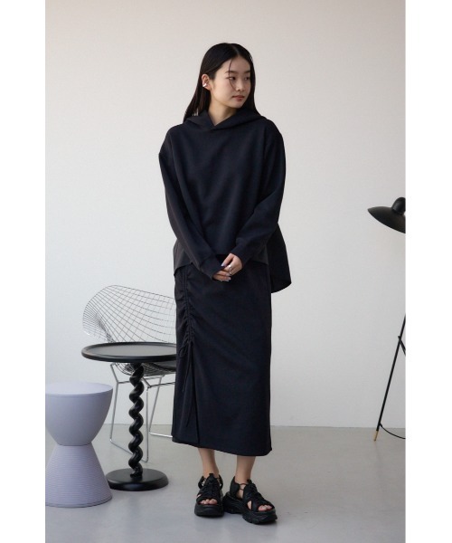 AZUL by moussy(アズールバイマウジー)の「フハクデザインドッキングスカート(スカート・レディース・アイボリー/ブラック/ベージュ・SMALL/MEDIUM)」の15枚目の写真