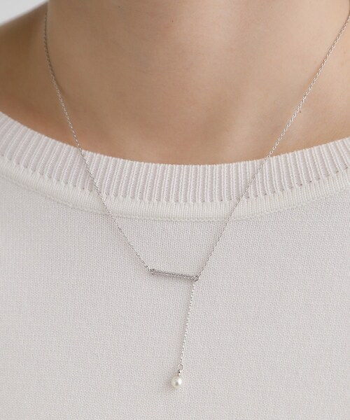 grove(グローブ)の「パール調ビジューバーY字ショートネックレス(ネックレス・レディース・ピンクゴールド/シルバー・00)」の6枚目の写真