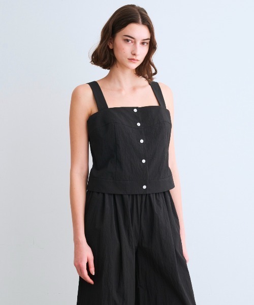 three dots(スリードッツ)の「サン ドライドクロス トップス(キャミソール・レディース・ベージュ/ダークカーキ/ブラック・SMALL)」の19枚目の写真