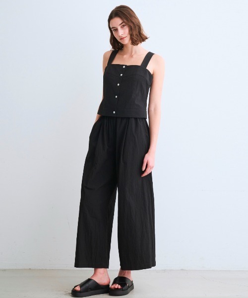 three dots(スリードッツ)の「サン ドライドクロス トップス(キャミソール・レディース・ベージュ/ダークカーキ/ブラック・SMALL)」の8枚目の写真