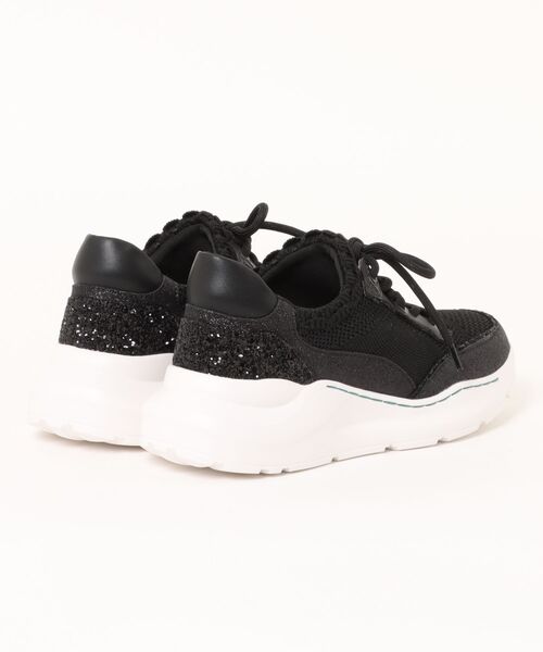 tsumori chisato WALK(ツモリチサトウォーク)の「レースアップ風スリッポンスニーカー(スニーカー・レディース・ブラック/ベージュ/アイボリー・24.5cm/23.0cm/24.0cm/22.0cm/22.5cm/23.5cm)」の4枚目の写真