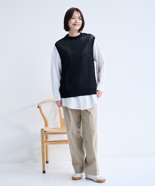 Arnold Palmer（アーノルドパーマー）の「シアーニット ベスト × シャツ レイヤード セット（アンサンブル・レディース・ライトベージュ/ブラック/ライトブルー・M/S/L）」の12枚目の写真