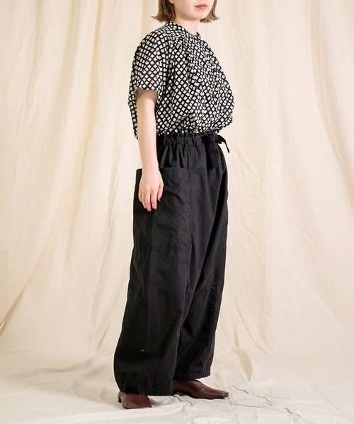 Brocante（ブロカント）の「[Brocante / ブロカント] 30s高密度ウェザー ポムパンツ（その他パンツ・レディース・ブラック/ネイビー/ベージュ・2）」の6枚目の写真