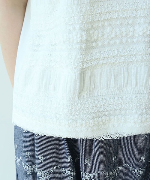 bulle de savon（ビュルデサボン）の「●tiered lace Tシャツ（Tシャツ/カットソー・レディース・ブラック/ホワイト・FREE）」の5枚目の写真