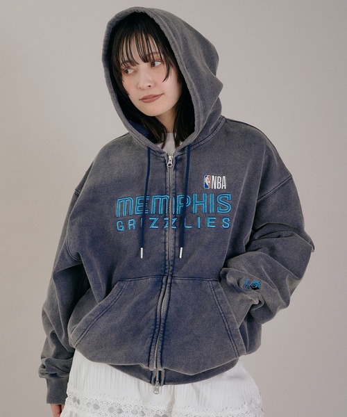 Perushu（ペルーシュ）の「Perushu / NBA ヘビーウェイトヴィンテージ加工ダブルジップロゴ刺繍スウェットフーディ（パーカー・メンズ・ベージュ/ネイビー/チャコールグレー/ライトイエロー/アイボリー/ブラック・LARGE/MEDIUM）」の6枚目の写真