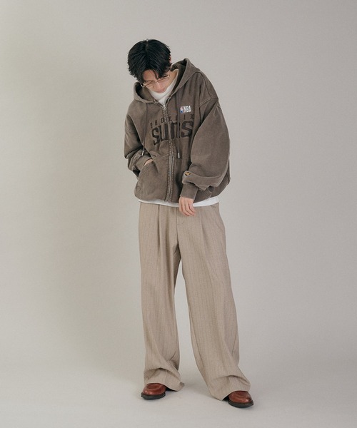 Perushu（ペルーシュ）の「Perushu / NBA ヘビーウェイトヴィンテージ加工ダブルジップロゴ刺繍スウェットフーディ（パーカー・メンズ・ベージュ/ネイビー/チャコールグレー/ライトイエロー/アイボリー/ブラック・LARGE/MEDIUM）」の8枚目の写真