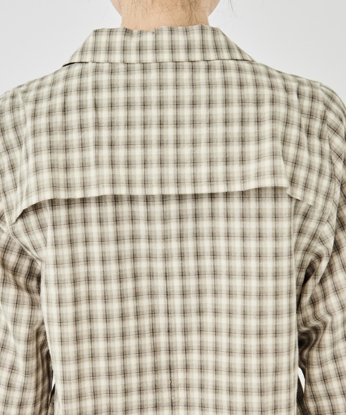 PUBLIC TOKYO（パブリックトウキョウ）の「オープンカラーミニシャツワンピ（シャツワンピース・レディース・グレー/ベージュ・FREE）」の5枚目の写真