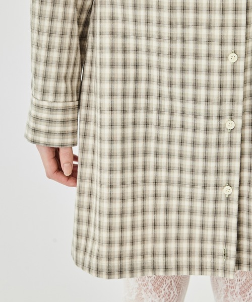 PUBLIC TOKYO（パブリックトウキョウ）の「オープンカラーミニシャツワンピ（シャツワンピース・レディース・グレー/ベージュ・FREE）」の7枚目の写真