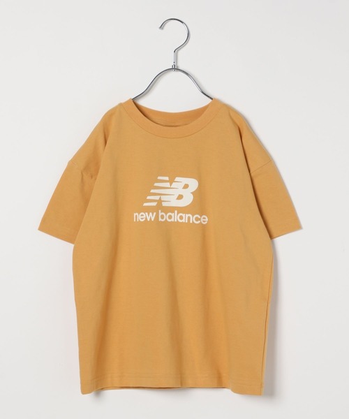 NEW BALANCE(ニューバランス)の「【new balance(ニューバランス)】スタックドロゴT(KIDS)(Tシャツ/カットソー・キッズ・ブラック/グリーン/オレンジ/グレー・130cm/140cm/150cm/160cm)」の4枚目の写真