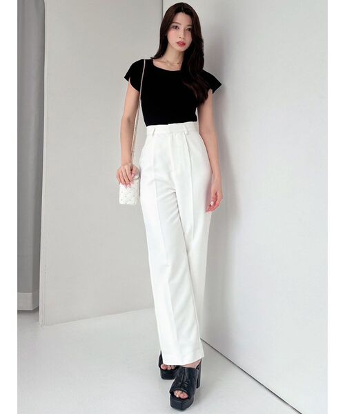 RESEXXY（リゼクシー）の「ベーシックストレートパンツ【セットアップ着用可能】（その他パンツ・レディース・ブラック/ホワイト/ライトグレー・FREE）」の17枚目の写真