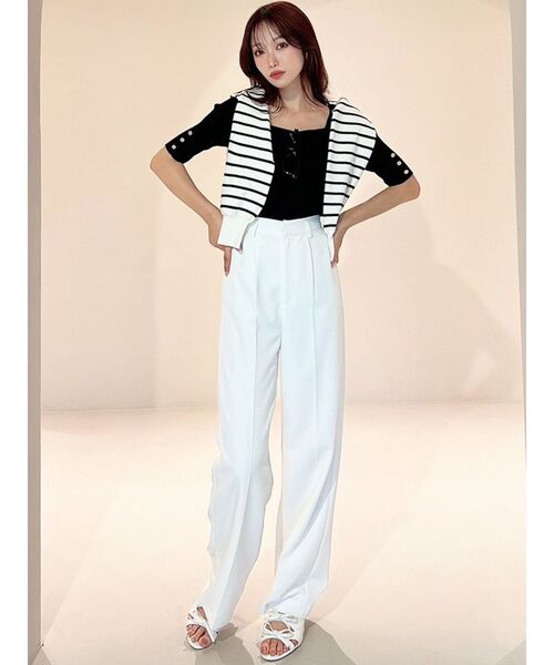 RESEXXY（リゼクシー）の「ベーシックストレートパンツ【セットアップ着用可能】（その他パンツ・レディース・ブラック/ホワイト/ライトグレー・FREE）」の20枚目の写真