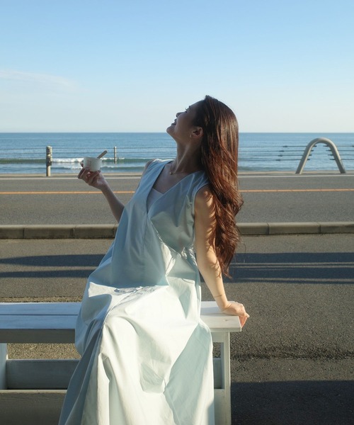 セール】V neck volume flare one piece / Vネックボリューム