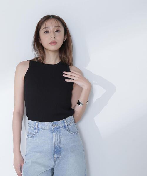 NATURAL BEAUTY BASIC（ナチュラルビューティーベーシック）の「◇アメスリリブニット（タンクトップ・レディース・ベージュ/ブラック/オフホワイト・FREE）」の17枚目の写真
