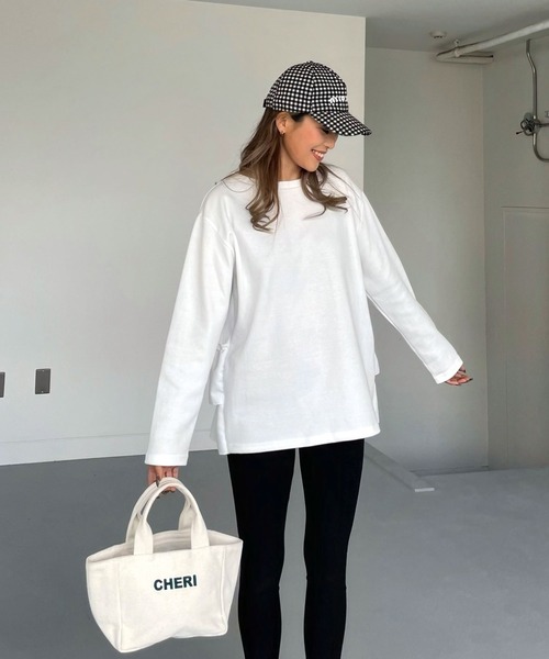 HERENCIA バックチュールカットソー　Tシャツ　トップス　フリル　白　綿 バックフリルロングTEEカットソー（Tシャツ/カットソー）｜CHERI