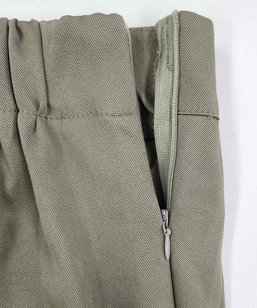 DAY CLOSET(デイ クローゼット)の「レディース 履くだけでこなれ見え。ラップデザインハイウエストストレートワイドパンツ(スラックス・レディース・ダークグレー/グレー系その他・FREE)」の5枚目の写真