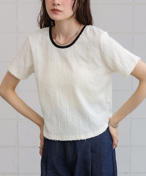 Bab(バブ)の「配色パイピングシャギーカットトップス(Tシャツ/カットソー・レディース・ブラック/ブルー/アイボリー・FREE)」の9枚目の写真